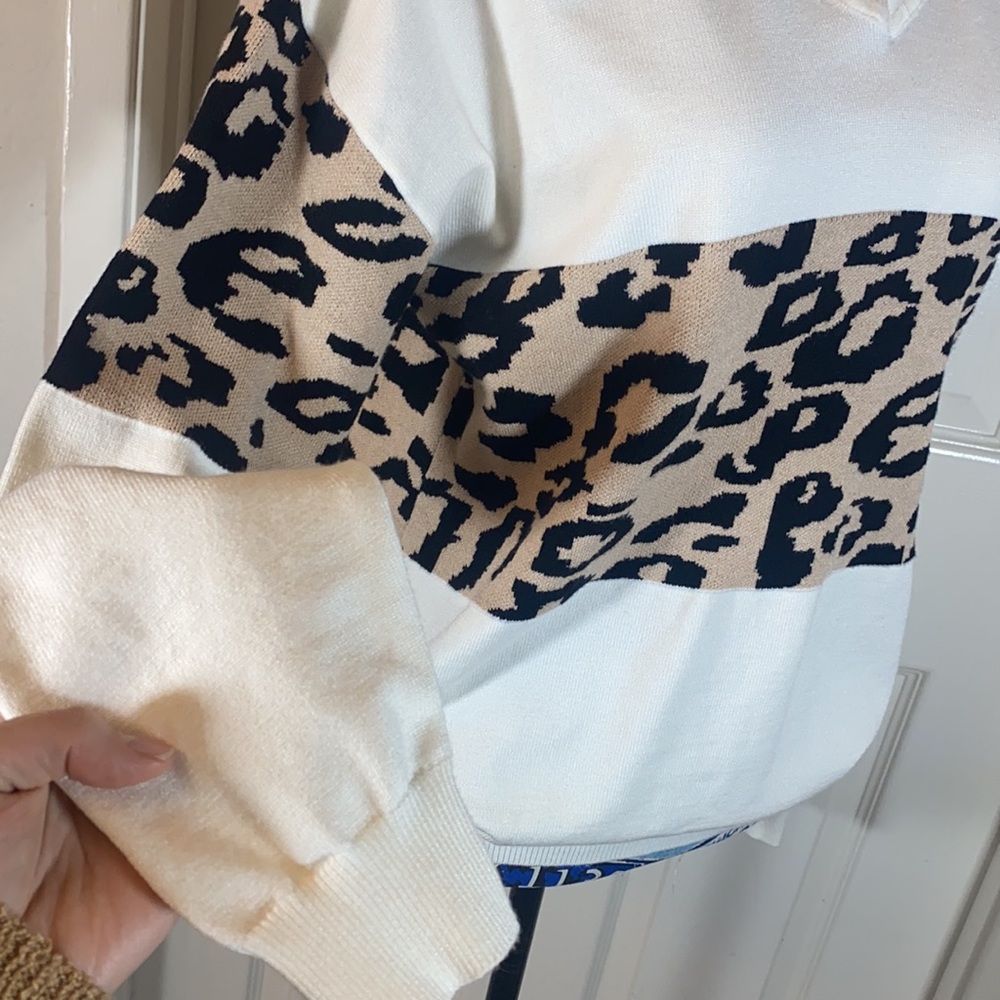 NEW! Leopard sweater - Picture 3 of 5